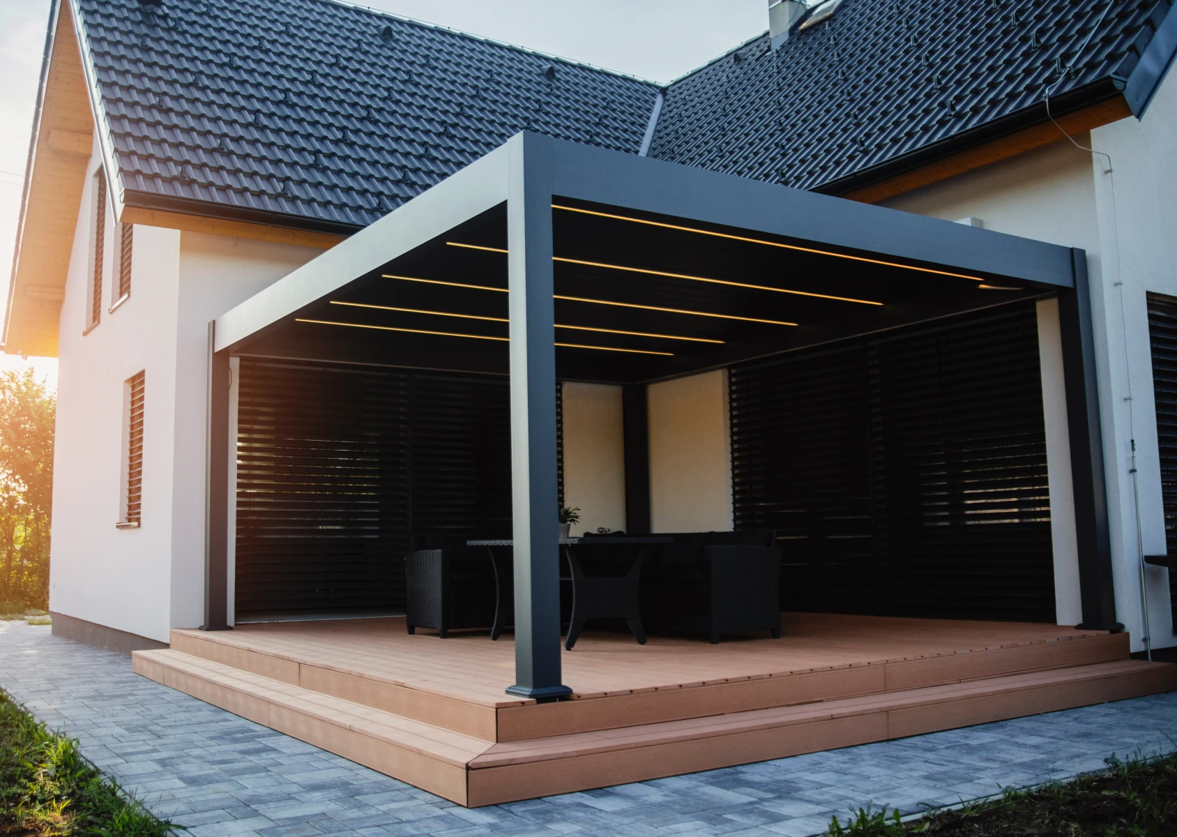 Bioklimatická pergola Adiwood 01